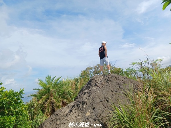 【花蓮豐濱】藍天碧海。大石鼻山步道