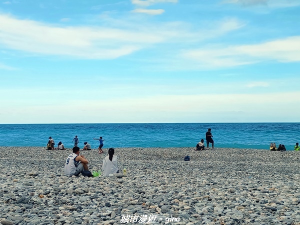 【花蓮新城】踏浪聽海~曼波海灘X超好喝的檸檬汁~佳興冰果店x