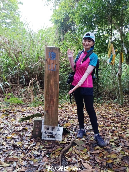 【南投信義】望鄉部落抬頭見玉山。 獵人古道連走、望美山、瓊山