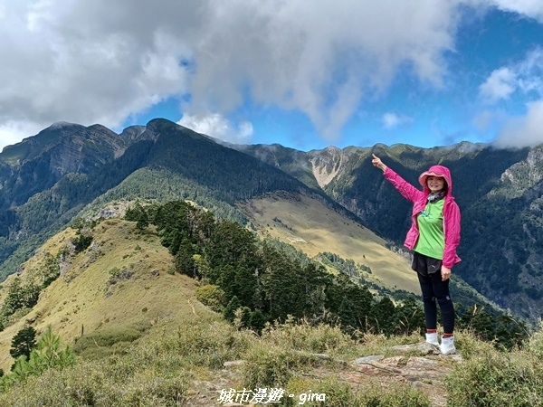 【台中和平】山迢路遠換一回高山好景致。 No75百岳雪山東峰 【台中和平】山迢路遠換一回高山好景致。 No75百岳雪山東峰