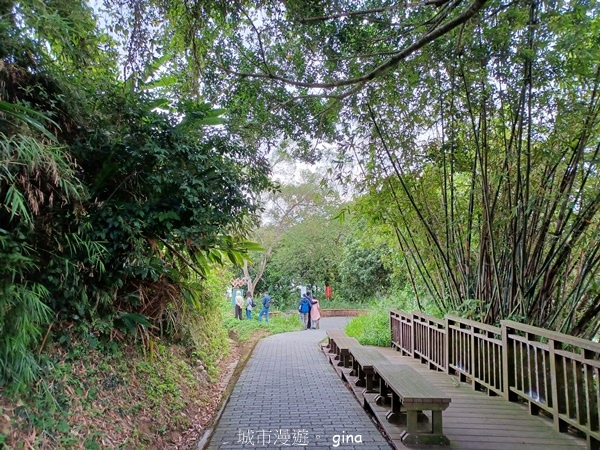 【新竹寶山】湖畔好風景。 寶山水庫環湖步道 【新竹寶山】湖畔好風景。 寶山水庫環湖步道