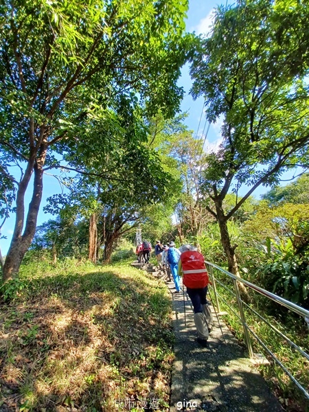 【基隆七堵】跟著我去旅行~瑪陵尖五連峰O型縱走