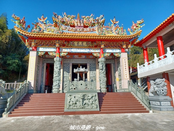 【嘉義梅山】NEUTRAL 防潑水皮革拼接氣墊鞋~悠閒踏青趣 【嘉義梅山】NEUTRAL 防潑水皮革拼接氣墊鞋~悠閒踏青趣