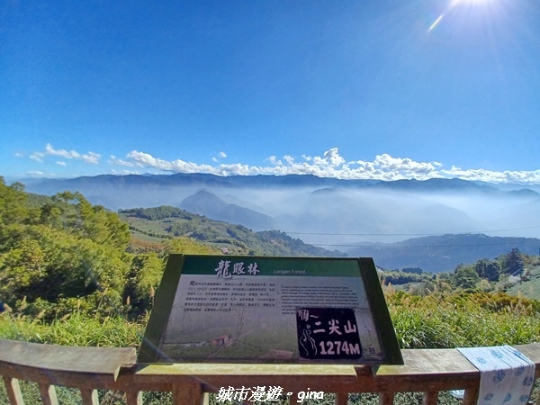【嘉義梅山】NEUTRAL 防潑水皮革拼接氣墊鞋~悠閒踏青趣 【嘉義梅山】NEUTRAL 防潑水皮革拼接氣墊鞋~悠閒踏青趣