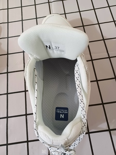 【嘉義梅山】NEUTRAL 防潑水皮革拼接氣墊鞋~悠閒踏青趣 【嘉義梅山】NEUTRAL 防潑水皮革拼接氣墊鞋~悠閒踏青趣