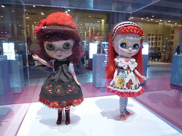 Blythe 10th Anniversary Exhibition "10 Happy Memories"