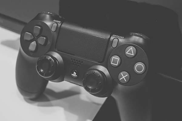 開箱】PS4 Slim 更靚更輕薄、簡易開箱評測! @ GIN 遊戲| 旅遊| 生活 ...