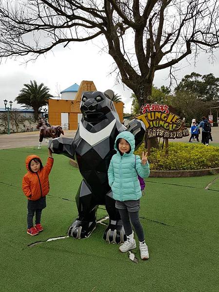 9354912740227.jpg 9354912740227.jpg