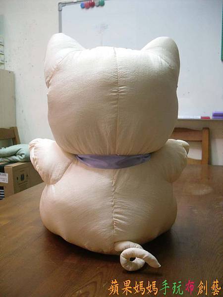 複製陪伴客戶超過 30 年的小豬布偶