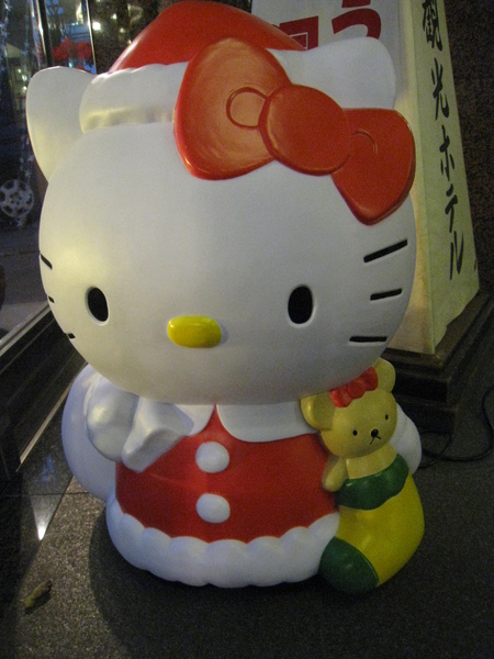 門口有Hello Kitty迎接