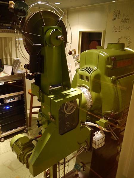 l_kuro_160715jiburi18.jpg l_kuro_160715jiburi18.jpg