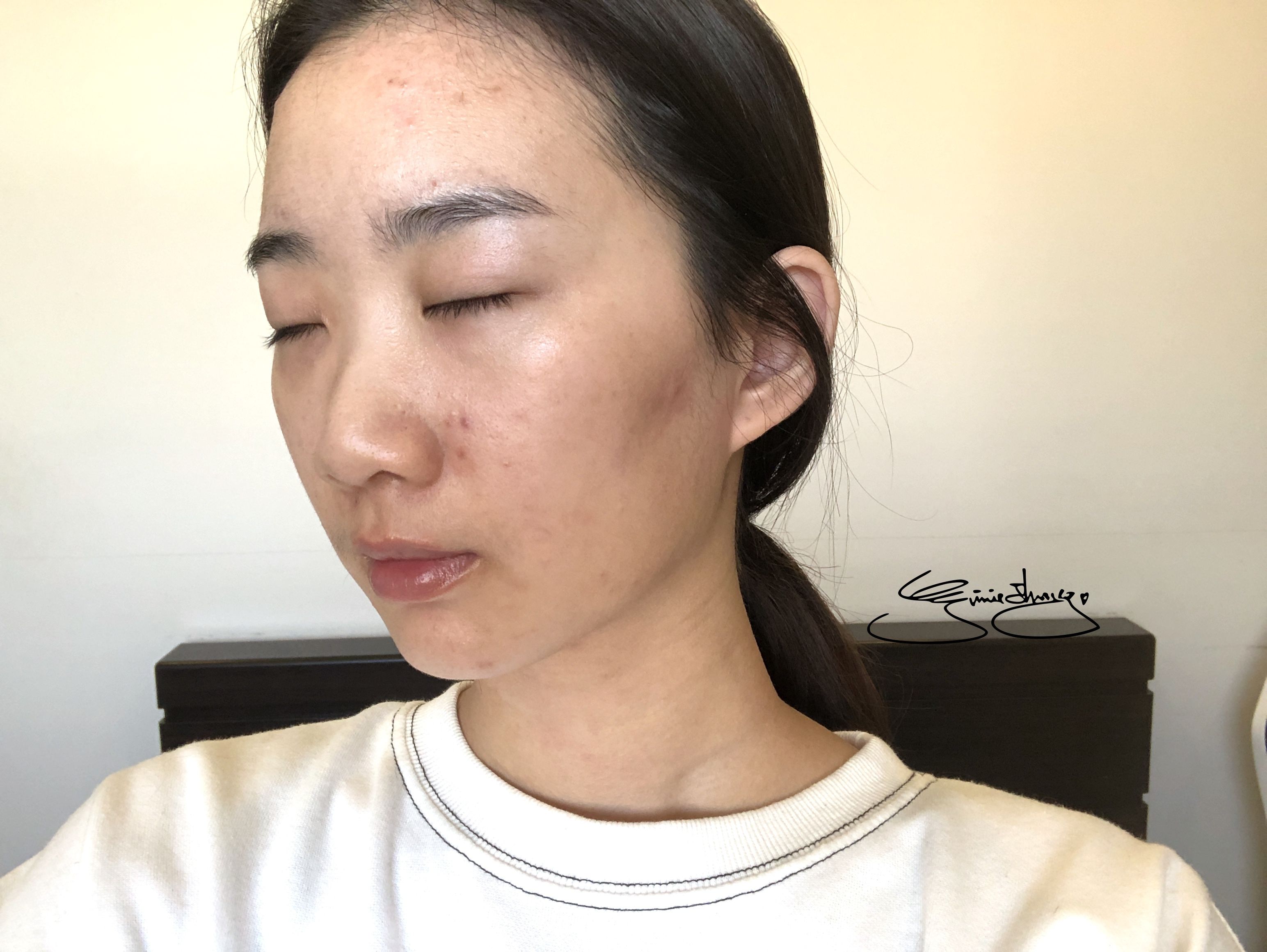 Laura Mercier 煥顏粉露 素顏