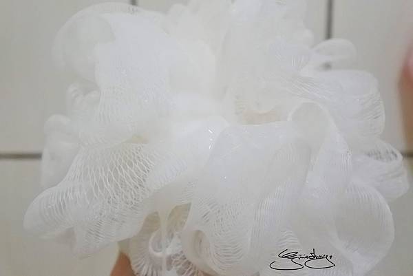 babaria 覆盆子薄荷保濕沐浴乳 babaria 覆盆子薄荷保濕沐浴乳