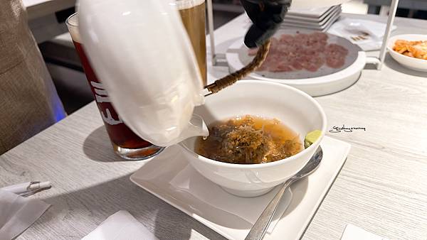 三山燒肉-日本A5和牛套餐-和風鮭魚茶漬飯