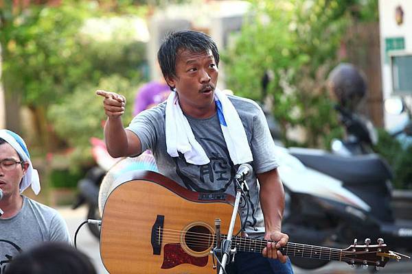 1003104_10151696274254771_663389147_n