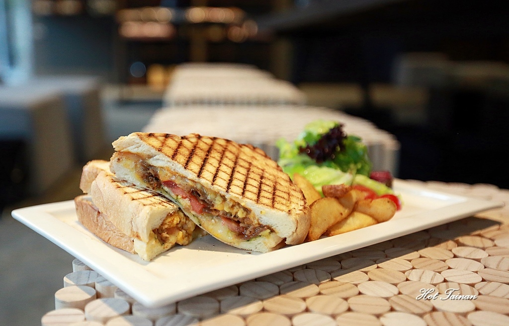 166A2454.JPG 166A2454.JPG