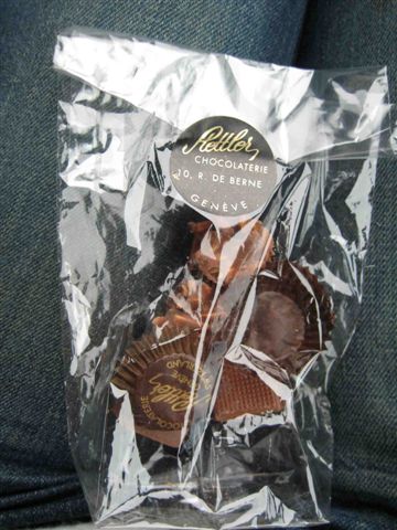 0971 Stettler手工巧克力~雅子妃送給皇太子的情人節禮物唷.jpg