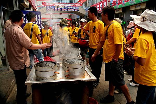 我錯拿澳門幣, 老闆問能不能給他當紀念