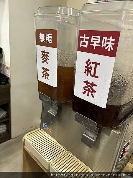 【新北食記-雙和(中永和)】政大少新越泰美食廚房