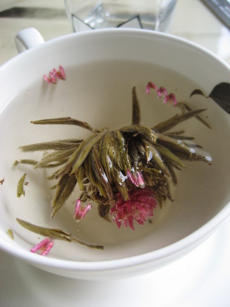 茉莉繡花球茶