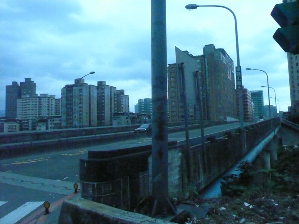 鳴遠橋(景美新橋)