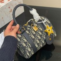 ディオール ハンドバッグ ピンク ダイヤモンドキルティング ディオール ハンドバッグ ピンク ダイヤモンドキルティング