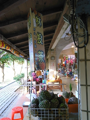 R0019502a.jpg R0019502a.jpg