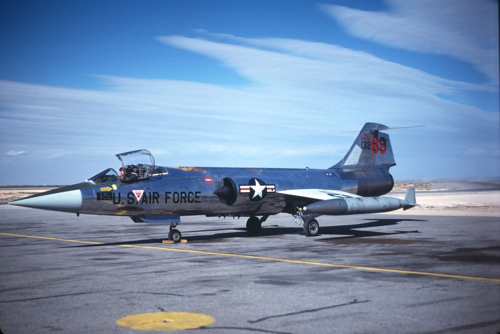 F-104G63-1326958thTTWELPDec80.jpg