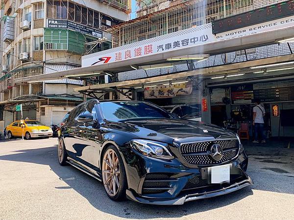 建良鍍膜貼膜汽車美容-中和莊敬店 建良鍍膜貼膜汽車美容-中和莊敬店
