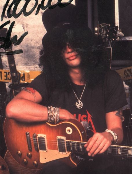 Slash.JPG Slash.JPG