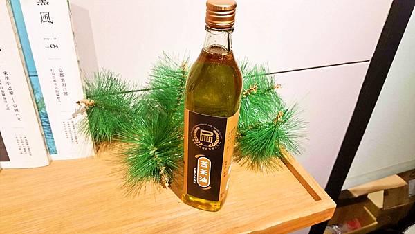 2024炒菜油推薦》婆婆媽媽的最愛，普羅100%純苦茶籽油