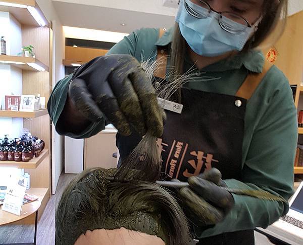 2024美髮保養推薦》花葉頭皮養護，就用專業的中藥草頭皮養護