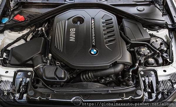 2017-BMW-M240i-145-876x535.jpg