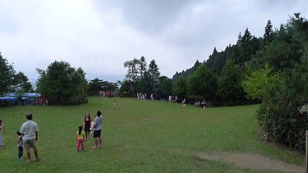 夏日遊山上人家 夏日遊山上人家