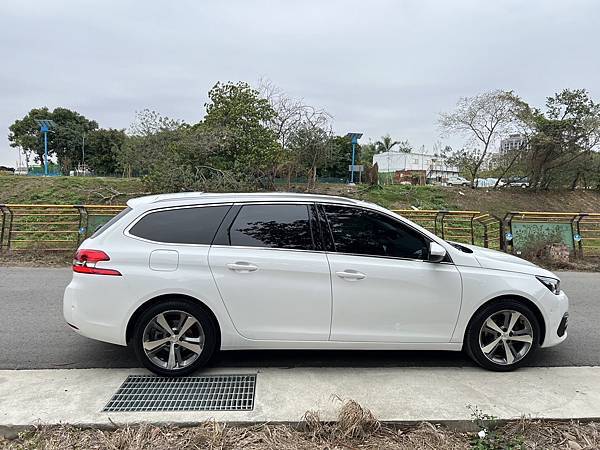 2019 Peugeot 308 SW 1.2 PureTe