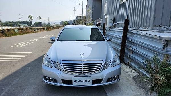 售-2011 M-Benz E-Class Sedan E2