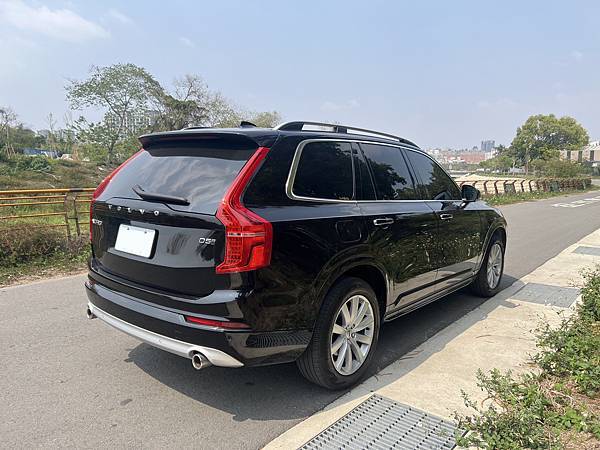 售-2018出廠(19年式) Volvo XC90 D5 M