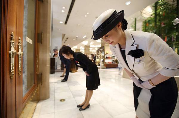 b-japanservice-b-20150716.jpg b-japanservice-b-20150716.jpg