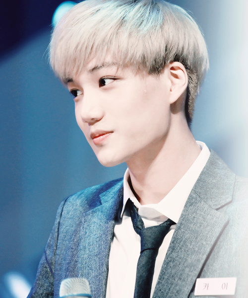 -Kai-kai-exo-k-35505465-500-600.png