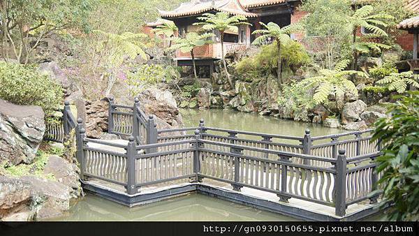 181989_203462353003037_7155921_n