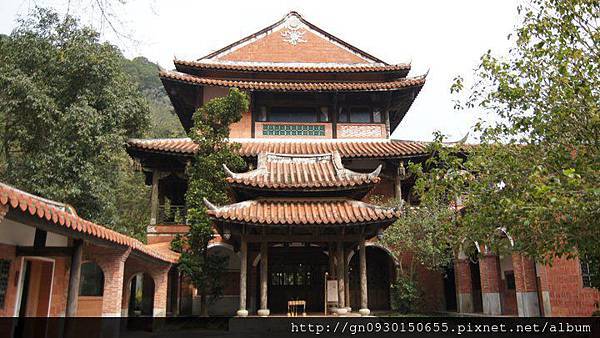 183671_203467359669203_6116304_n