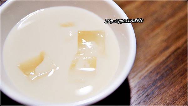 【食記/台北市】捷運美食~超美味部隊鍋,小菜無限吃到飽♪♪劉震川日韓大食館♪♪ 【食記/台北市】捷運美食~超美味部隊鍋,小菜無限吃到飽♪♪劉震川日韓大食館♪♪