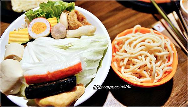 【食記/台北市】捷運美食~超美味部隊鍋,小菜無限吃到飽♪♪劉震川日韓大食館♪♪ 【食記/台北市】捷運美食~超美味部隊鍋,小菜無限吃到飽♪♪劉震川日韓大食館♪♪