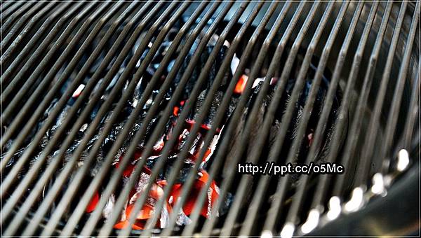 【食記/台北市】捷運美食~燒肉、石鍋拌飯、炸醬麵、拌涼麵,道道都美味♪三兄弟韓式料理♪ 【食記/台北市】捷運美食~燒肉、石鍋拌飯、炸醬麵、拌涼麵,道道都美味♪三兄弟韓式料理♪