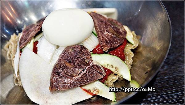 【食記/台北市】捷運美食~燒肉、石鍋拌飯、炸醬麵、拌涼麵,道道都美味♪三兄弟韓式料理♪ 【食記/台北市】捷運美食~燒肉、石鍋拌飯、炸醬麵、拌涼麵,道道都美味♪三兄弟韓式料理♪