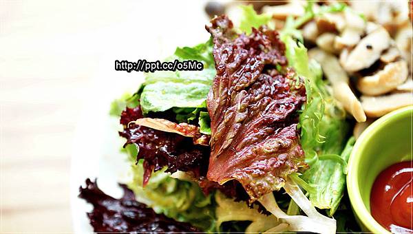 【食記/台北市】捷運美食~幽靜的小巷弄裡,來一份輕食類主餐,發呆一整個下午♪樂。野食♪ 【食記/台北市】捷運美食~幽靜的小巷弄裡,來一份輕食類主餐,發呆一整個下午♪樂。野食♪