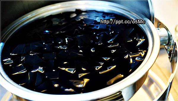 【食記/宜蘭】平價火鍋吃到飽~CP值極高,約50款生鮮食材任你選♪♪珍典精緻自助火鍋♪♪ 【食記/宜蘭】平價火鍋吃到飽~CP值極高,約50款生鮮食材任你選♪♪珍典精緻自助火鍋♪♪