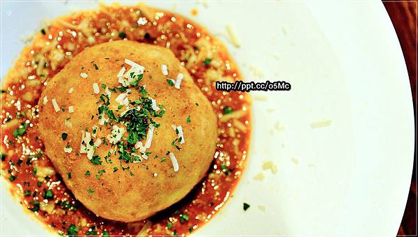 【食記/台北市】捷運美食~限定季節,晚來就吃不到了,黑森林櫻桃煎餅♪♪歐嬤柏林小館♪♪ 【食記/台北市】捷運美食~限定季節,晚來就吃不到了,黑森林櫻桃煎餅♪♪歐嬤柏林小館♪♪