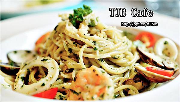 【食記/台北市】捷運美食~早午餐系列,超美味板腱牛排,燉飯、甜點一次滿足♪♪TJB Cafe♪♪ 【食記/台北市】捷運美食~早午餐系列,超美味板腱牛排,燉飯、甜點一次滿足♪♪TJB Cafe♪♪