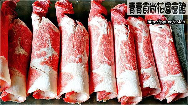 【食記/台北市】潔白的教堂,藍色湖面,免出國彷彿來到了巴里島渡假♪青青食尚花園會館♪ 【食記/台北市】潔白的教堂,藍色湖面,免出國彷彿來到了巴里島渡假♪青青食尚花園會館♪